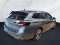 Gebraucht Skoda Superb LAURIN & KLEMENT 150 PS (110 kW) 2025 Grau Kombi