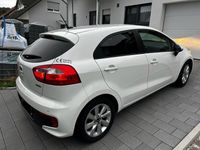 gebraucht Kia Rio 1.2 UEFA EURO 2016