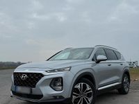 Gebraucht Hyundai Santa Fe 200 PS (147 kW) 2018 Silber SUV