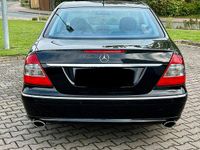 Gebraucht Mercedes E280 Avantgarde 190 PS (139 kW) 2007 Schwarz Limousine