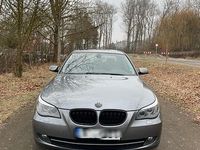 Gebraucht BMW 523 190 PS (139 kW) 2007 Grau Limousine