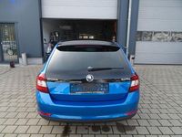 Gebraucht Skoda Rapid Style 105 PS (77 kW) 2014 Blau Kleinwagen
