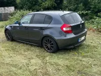 Gebraucht BMW 118 129 PS (94 kW) 2006 Schwarz Kleinwagen