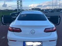 Gebraucht Mercedes E200 AMG 184 PS (135 kW) 2018 Weiß Coupé