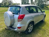 Gebraucht Toyota RAV4 177 PS (130 kW) 2006 Silber SUV