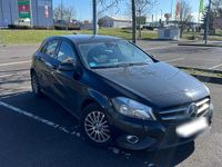 Gebraucht Mercedes A180 109 PS (80 kW) 2012 Schwarz Kleinwagen