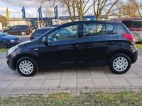 Gebraucht Hyundai i20 Classic 77 PS (56 kW) 2011 Black diamond Kleinwagen
