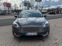 Gebraucht Ford Focus 120 PS (88 kW) 2015 Grau Kombi