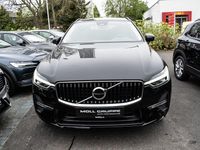 Gebraucht Volvo XC60 Core 197 PS (144 kW) 2023 Black stone, solid SUV