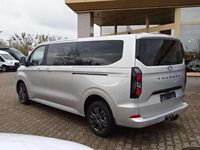 Gebraucht Ford Tourneo Custom Titanium 170 PS (125 kW) 2024 Moondustsilver metallic Van
