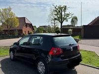 gebraucht VW Golf V schwarz