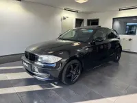 Gebraucht BMW 118 Advantage 143 PS (105 kW) 2011 Schwarz Kleinwagen