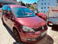 Gebraucht VW Caddy Trendline 102 PS (75 kW) 2011 Rot Van / Kleinbus