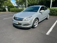Gebraucht Opel Astra 140 PS (102 kW) 2007 Silber Cabrio