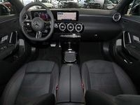 Gebraucht Mercedes A200 AMG line 163 PS (119 kW) 2025