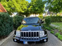Gebraucht Jeep Commander Limited 218 PS (160 kW) 2009 Schwarz SUV