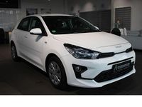 Gebraucht Kia Rio 84 PS (61 kW) 2022 Weiß Limousine