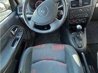 Gebraucht Renault Clio II 72 PS (52 kW) 2005 Schwarz Kleinwagen