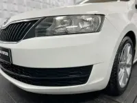 Gebraucht Skoda Rapid Active 90 PS (66 kW) 2015 Weiß Kleinwagen