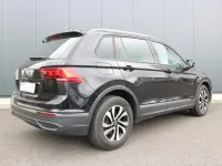 Gebraucht VW Tiguan Active 150 PS (110 kW) 2023 Schwarz SUV