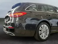 Gebraucht Mercedes C300 Avantgarde 265 PS (194 kW) 2023 Grau Limousine