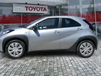 Gebraucht Toyota Aygo X Play 72 PS (52 kW) 2022 Silber SUV