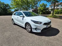 Gebraucht Kia Ceed Vision 160 PS (117 kW) 2021 Weiß Kleinwagen