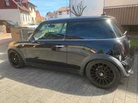 Usata Mini Cooper 90 CV (66 kW) 2005 Nero Utilitaria