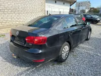 Gebraucht VW Jetta Trendline 105 PS (77 kW) 2012 Schwarz Limousine