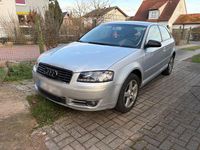 Gebraucht Audi A3 Attraction 105 PS (77 kW) 2003 Silber Kleinwagen