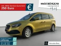 Gebraucht Mercedes T180 Progressive 131 PS (96 kW) 2024 Gelb Van / Kleinbus