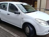 Gebraucht Dacia Sandero 75 PS (55 kW) 2009 Weiß Limousine