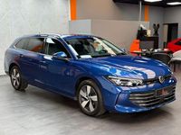 Gebraucht VW Passat Business 150 PS (110 kW) 2024 Blau Kombi