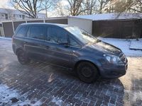 Gebraucht Opel Zafira Design Edition 128 PS (94 kW) 2011 Andere farben Van / Kleinbus