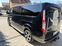 Gebraucht Ford Tourneo Active 185 PS (136 kW) 2022 Schwarz Van / Kleinbus