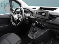 Gebraucht Renault Kangoo 89 kW (122 PS) 2022 Weiß Van / Kleinbus