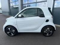 Gebraucht Smart ForTwo Coupé Exclusive 60 kW (82 PS) 2024 Weiß Kleinwagen