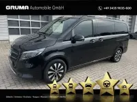 Gebraucht Mercedes V300 Avantgarde 237 PS (174 kW) 2024 Schwarz Van / Kleinbus