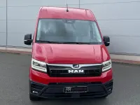 Gebraucht MAN TGE 177 PS (130 kW) 2024 Rot Van