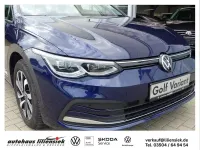 Gebraucht VW Golf VIII Active 131 PS (96 kW) 2023 Blau Kombi
