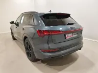 Gebraucht Audi e-tron Exclusive 300 kW (408 PS) 2022 Individuallackierungen audi exclusive SUV