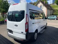 Używany Ford 300 Trend 125 KM (91 kW) 2015 Biały Minivan