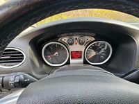 Gebraucht Ford Focus 120 PS (88 kW) 2009 Blau Kombi