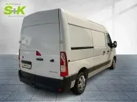 Używany Renault Master Komfort 150 KM (110 kW) 2022 Biały Minivan