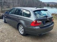 Gebraucht BMW 318 129 PS (94 kW) 2006 Grau Kombi