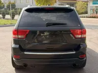 Gebraucht Jeep Grand Cherokee Overland 271 PS (199 kW) 2011 Brilliant black crystal pearl SUV