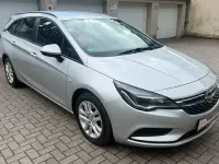 Gebraucht Opel Astra Edition 101 PS (74 kW) 2017 Silber Kombi