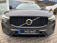 Gebraucht Volvo XC60 Plus 197 PS (144 kW) 2024 Platinum grey SUV