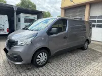 Usata Renault Trafic 120 CV (88 kW) 2019 Grigio Monovolume