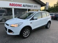 Gebraucht Ford Kuga Titanium 150 PS (110 kW) 2015 Weiß SUV